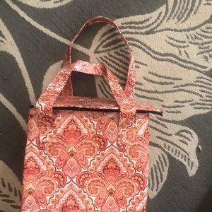 Insulated lunch bag w/handles. New no tags